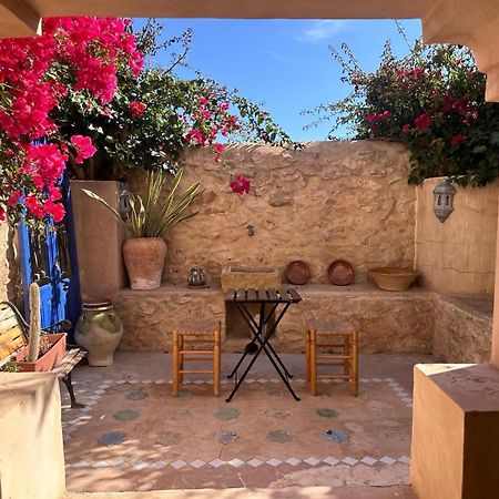 Casa Con Vistas Al Mar Y Patio De Buganvillas Aigues ภายนอก รูปภาพ